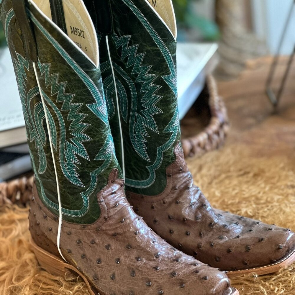 Macie Bean Ostrich Skin Cowboy Boots like new 9.5